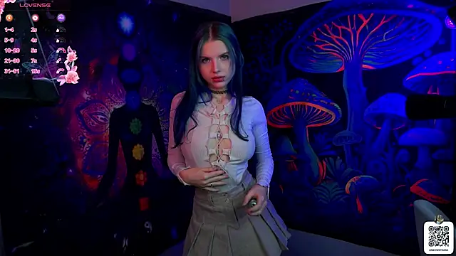 Snapshot of EvelyynLopez chatting on 03-17-25, 04:40 EvelyynLopez online show from 03-17-25, 04:40