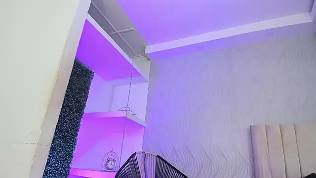 miranda villa online show from 01-13-26, 12:20