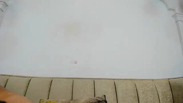 Snapshot of miranda_villa chatting on 02-13-26, 12:21 miranda villa online show from 02-13-26, 12:21