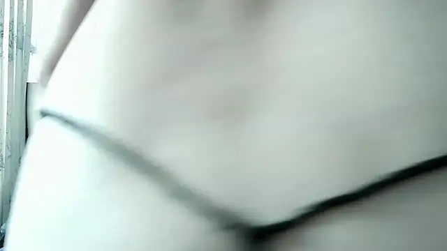 alixia81 online show from 05-28-26, 10:04
