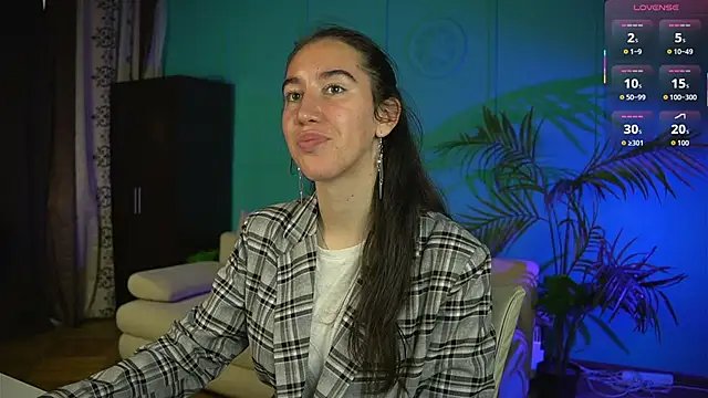 Belle Via online show from 05-19-26, 05:09