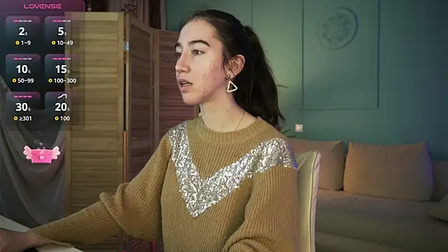 Belle Via online show from 11-29-25, 04:40