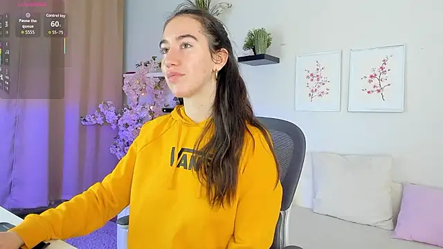 Belle Via online show from 03-25-26, 01:32