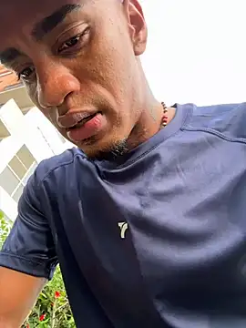 Snapshot of AaronCruz_ chatting on 02-23-25, 12:48 AaronCruz online show from 02-23-25, 12:48