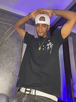 AaronCruz  online show from 01-09-26, 08:05