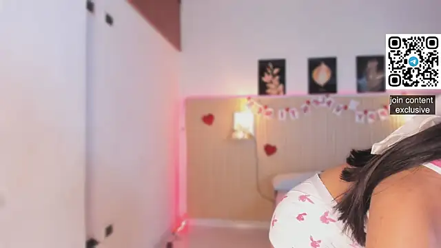 Harmony Malkova online show from 09-15-25, 12:00