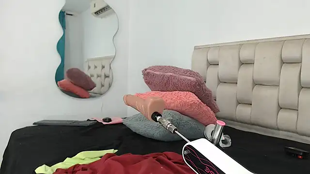 Roxy-Smith online show from 10-03-25, 11:28