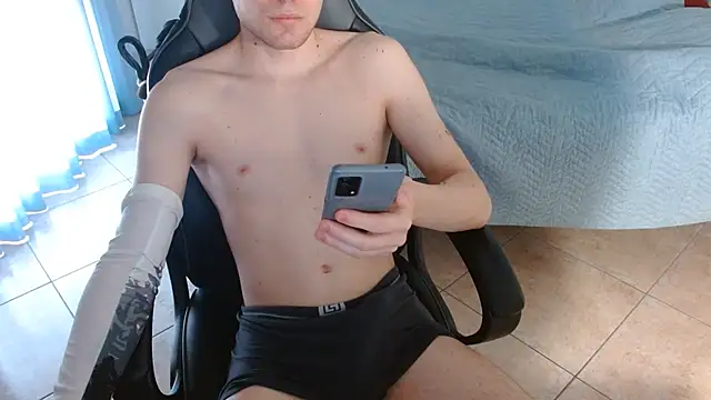 FitGuyDream online show from 06-27-26, 12:22