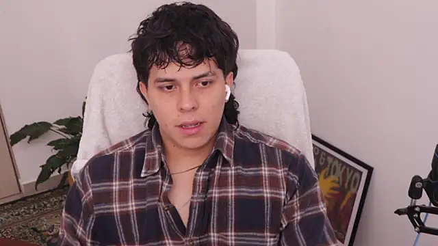 Tony Hoffa online show from 04-03-26, 05:19