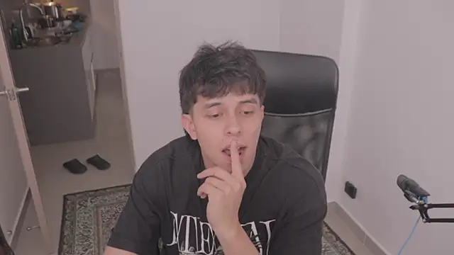 Tony Hoffa online show from 09-12-25, 07:13