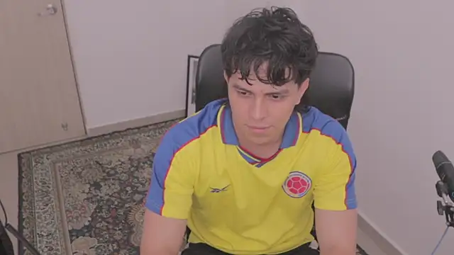 Tony Hoffa online show from 12-21-25, 07:26