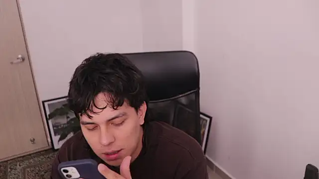 Tony Hoffa online show from 04-12-26, 10:13