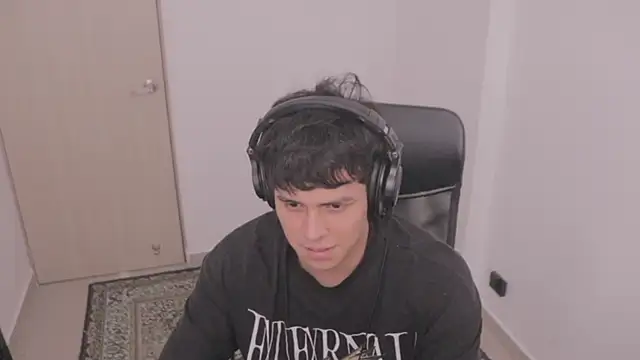 Tony Hoffa online show from 09-26-25, 07:32