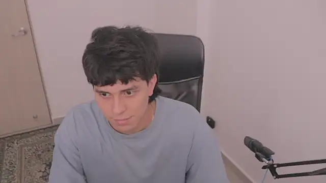 Tony Hoffa online show from 10-28-25, 06:51