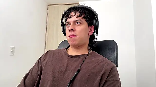 Tony Hoffa online show from 04-14-26, 04:45