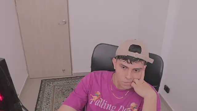 Tony Hoffa online show from 10-02-25, 05:05