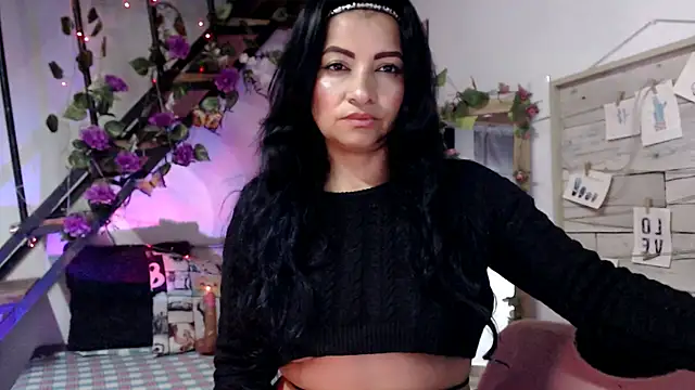 luna sky83 online show from 02-10-26, 06:45