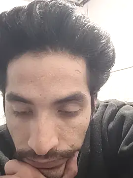 Snapshot of nskgenz chatting on 12-15-25, 12:00 nskgenz online show from 12-15-25, 12:00