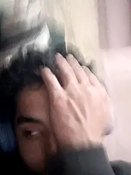 Snapshot of nskgenz chatting on 11-16-25, 07:18 nskgenz online show from 11-16-25, 07:18