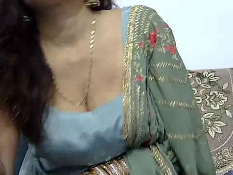 mishi kaur online show from 12-22-24, 02:49