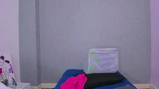 Tiffany mendez online show from 10-25-25, 12:17