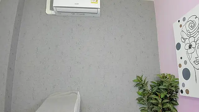 Tiffany mendez online show from 05-14-26, 12:02