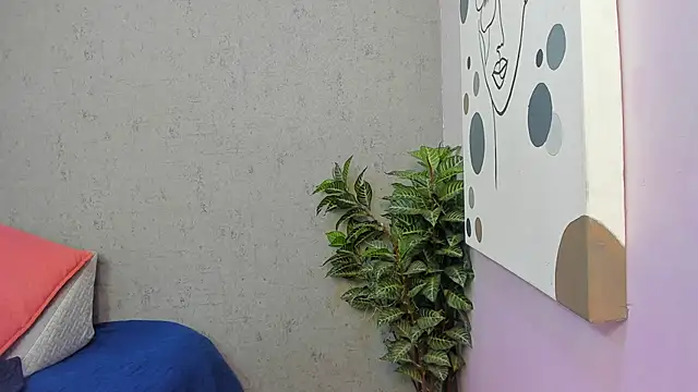 Tiffany mendez online show from 03-05-26, 12:02