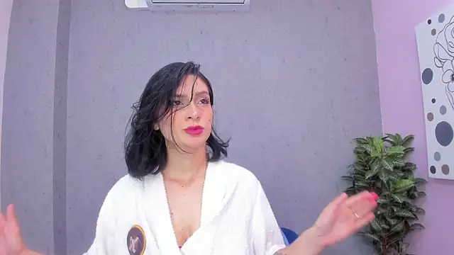 Tiffany mendez online show from 11-27-25, 12:16