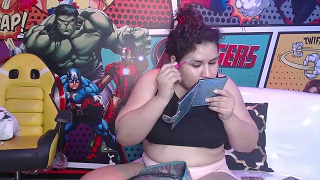 Snapshot of candy_hairy chatting on 04-15-26, 02:28 candy hairy online show from 04-15-26, 02:28