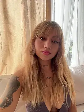 Snapshot of amanda-medrano1 chatting on 02-19-26, 02:14 amanda-medrano1 online show from 02-19-26, 02:14