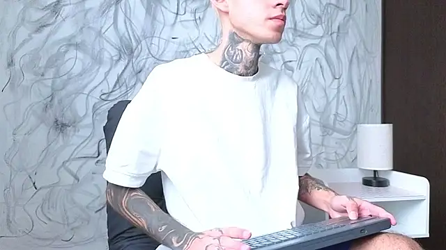 Saturno v online show from 09-28-25, 12:12