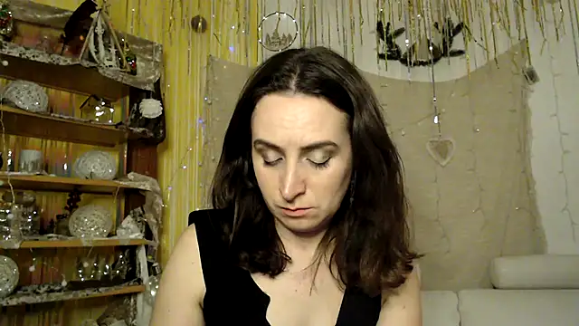 AskMeStandUp online show from 02-25-26, 09:58