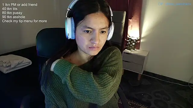 Snapshot of ChloeSanchezx chatting on 07-07-26, 07:23 ChloeSanchezx online show from 07-07-26, 07:23