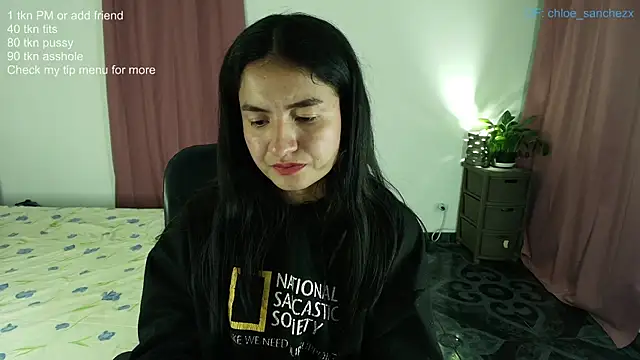 ChloeSanchezx online show from 04-01-26, 02:13