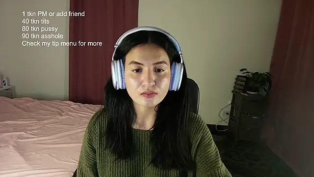 ChloeSanchezx online show from 02-11-26, 01:38