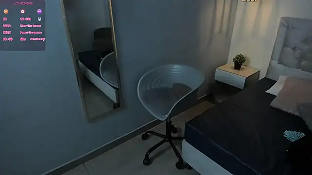 Snapshot of escarleth__ chatting on 07-18-26, 01:52 escarleth online show from 07-18-26, 01:52