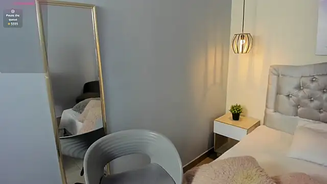 escarleth   online show from 03-31-26, 01:46