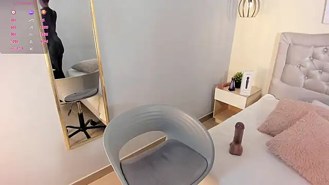 Snapshot of escarleth__ chatting on 07-21-26, 12:50 escarleth online show from 07-21-26, 12:50