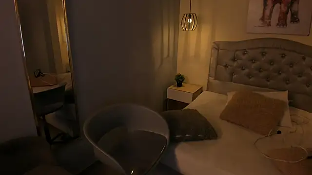 escarleth   online show from 11-05-25, 01:03