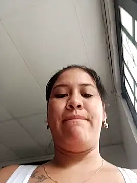 Snapshot of Miia_grand chatting on 03-04-25, 03:59 Miia grand online show from 03-04-25, 03:59