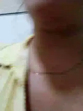 Snapshot of Miia_grand chatting on 01-09-25, 07:08 Miia grand online show from 01-09-25, 07:08