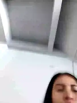 Snapshot of Miia_grand chatting on 01-10-25, 08:15 Miia grand online show from 01-10-25, 08:15