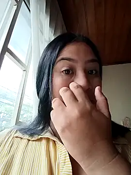 Snapshot of Miia_grand chatting on 11-18-25, 12:30 Miia grand online show from 11-18-25, 12:30