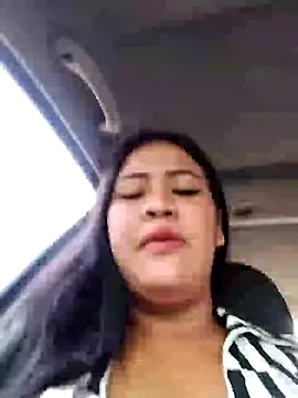 Snapshot of Miia_grand chatting on 12-17-24, 03:38 Miia grand online show from 12-17-24, 03:38