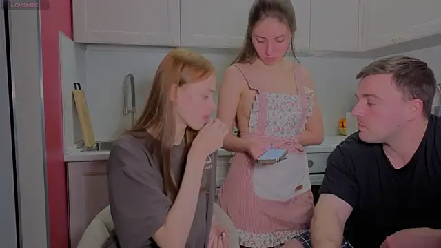 fcjuicy pussy online show from 12-14-25, 01:06