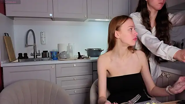 fcjuicy pussy online show from 01-12-26, 09:38