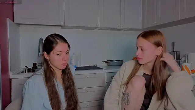 fcjuicy pussy online show from 12-17-25, 09:36