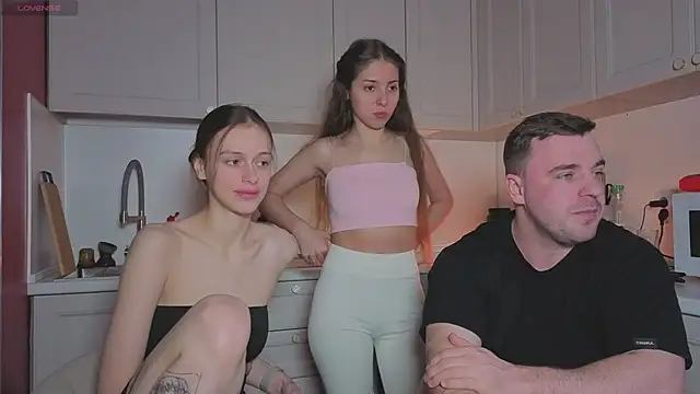 fcjuicy pussy online show from 11-23-25, 09:30