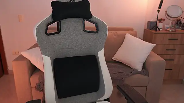 anyacutex online show from 02-07-26, 07:00