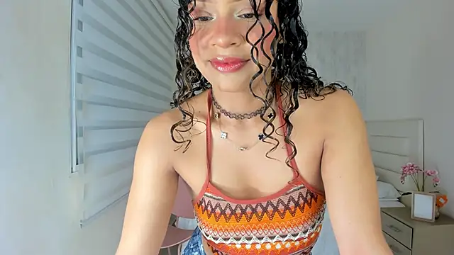 Snapshot of Keni_malf chatting on 03-04-26, 03:47 Keni malf online show from 03-04-26, 03:47